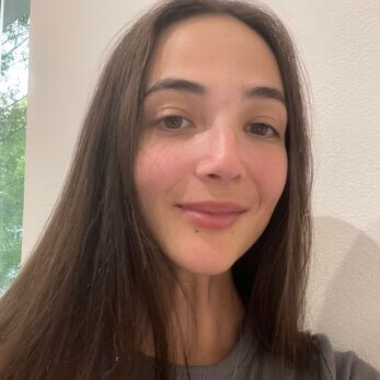 Mgr. Natálie Dorazilová